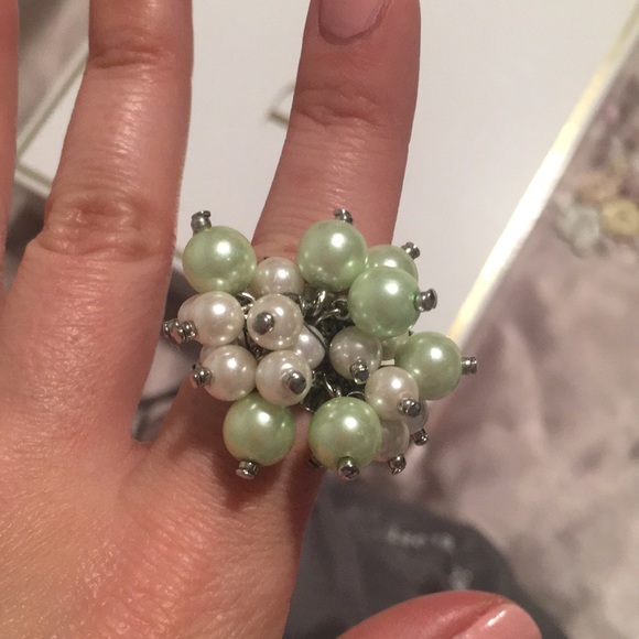 Beaded ring - Picture 2 of 2